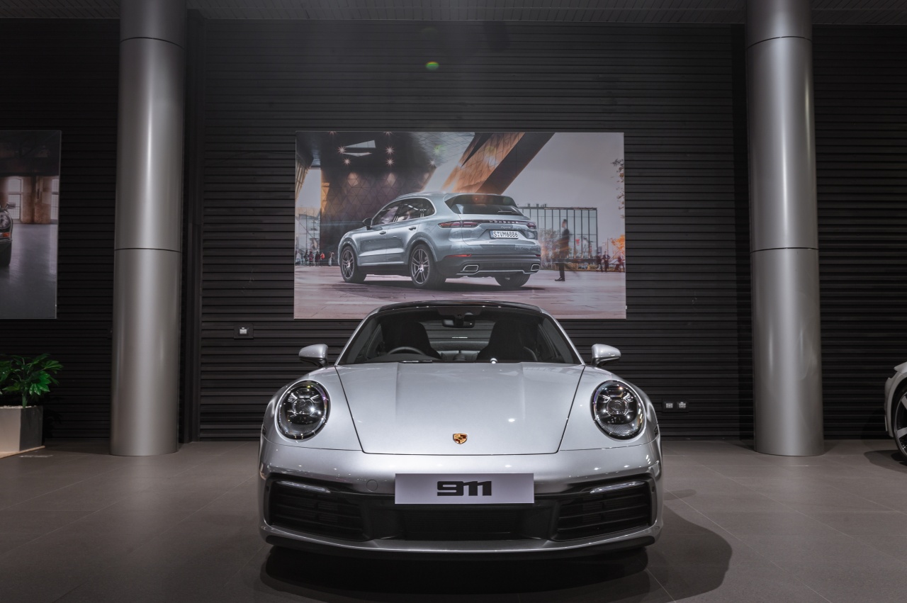 Porsche 911