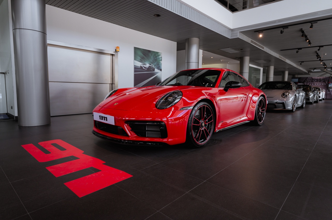 Porsche 911
