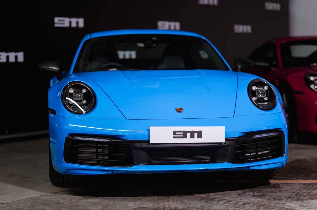 Porsche 911