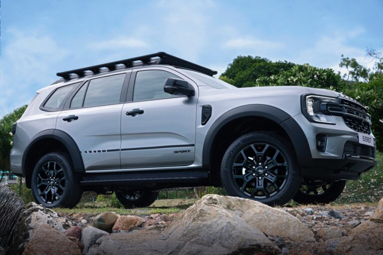 FORD EVEREST SPORT
