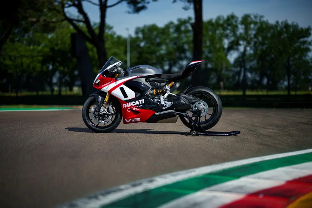 Panigale V2