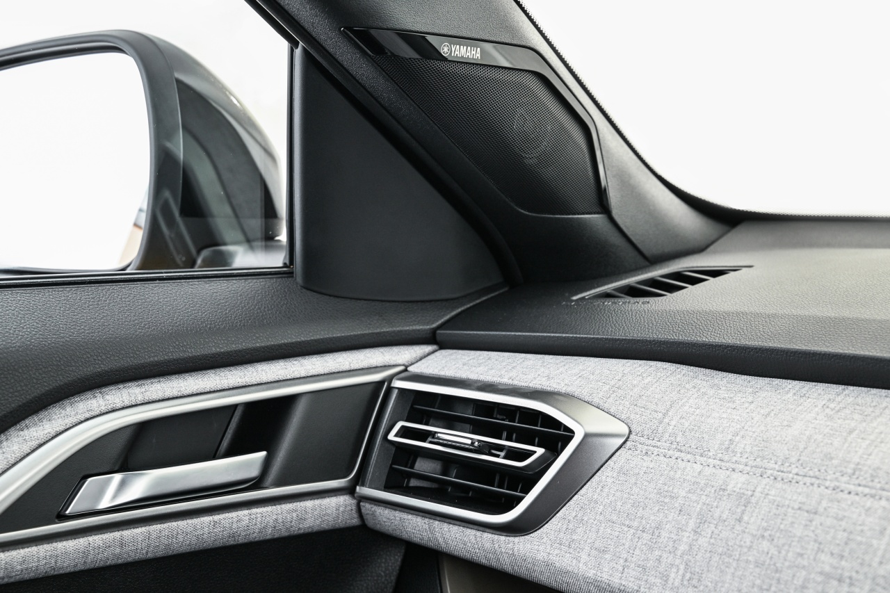 Mitsubishi XFORCE HEV