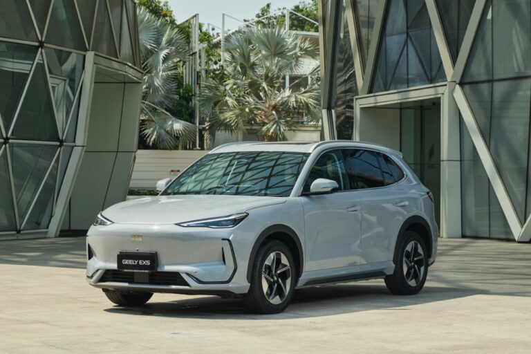 GEELY EX5