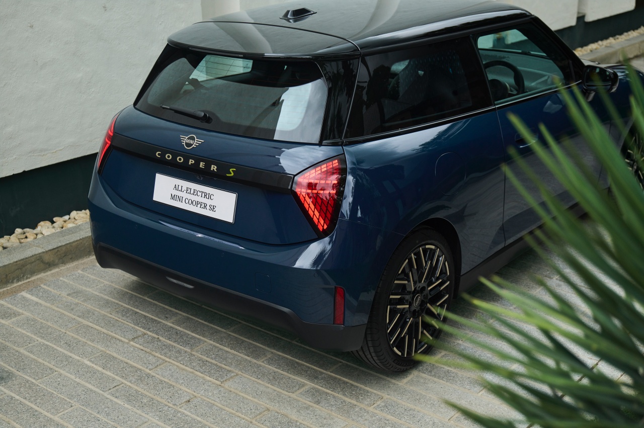 MINI CooperSE HighTrim