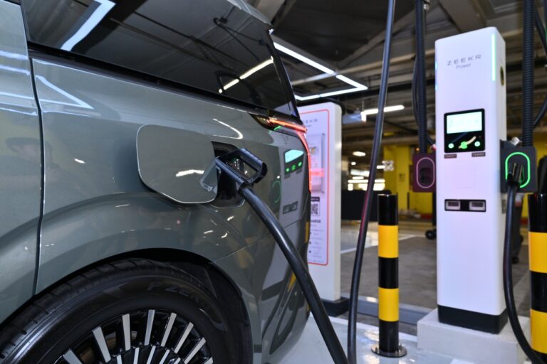 ZEEKR Charging Station