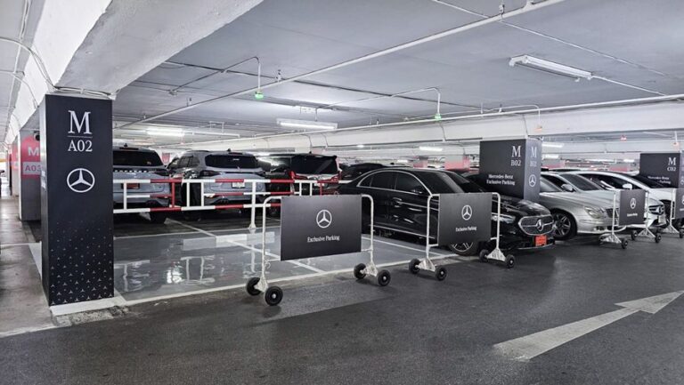 เมอร์เซเดส-เบนซ์ นำเสนอประสบการณ์ระดับลักชัวรีด้วย Mercedes-Benz Exclusive Parking ณ เดอะมอลล์ไลฟ์สโตร์ บางกะปิ ครอบคลุมตลอดระยะเวลา 1 ปี พร้อมรับสิทธิพิเศษมากมาย