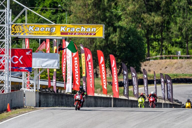 ฮอนด้าบิ๊กไบค์ จัดกิจกรรม Honda MINI TRACK 2026 สนามที่ 2 ณ สนามแก่งกระจานเซอร์กิต เปิดสนามต้อนรับลูกค้าปลดปล่อยความมันส์บนสนามแข่งจริง ภายใต้การดูแลจากนักแข่งและทีมงานมืออาชีพจาก Honda Racing Thailand