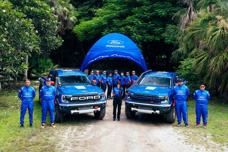 ฟอร์ด ประกาศความพร้อมในการลงแข่งศึกออฟโรด AXCR ปีที่ 4 โดยส่ง แร็พเตอร์ 2 คัน เพื่อป้องกันแชมป์พร้อมโชว์สมรรถนะบนระยะทางกว่า 2,000 กิโลเมตร