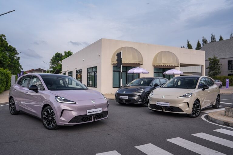 NEW MG URBAN คว้ารางวัล PRODUCT OF THE YEAR 2026 หลังผู้บริโภคโหวตให้เป็นยนตรกรรมไฟฟ้าที่ตอบโจทย์ชีวิตคนเมืองยุคใหม่